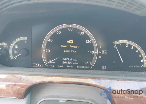 2008 Mercedes-Benz S 550 4Matic z USA, uszkodzony, nr VIN WDDNG86X08A182511